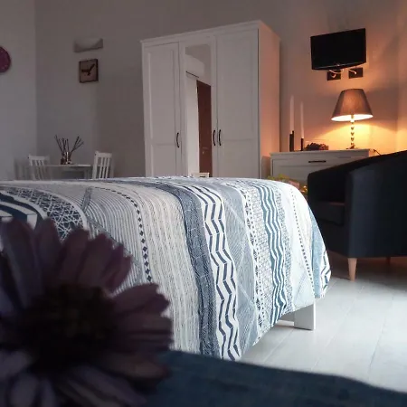 Semesterbostad Casafaty